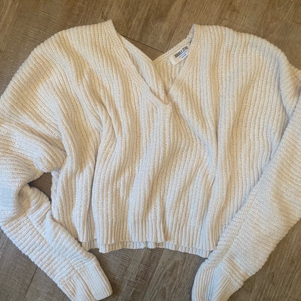 White crop sweater